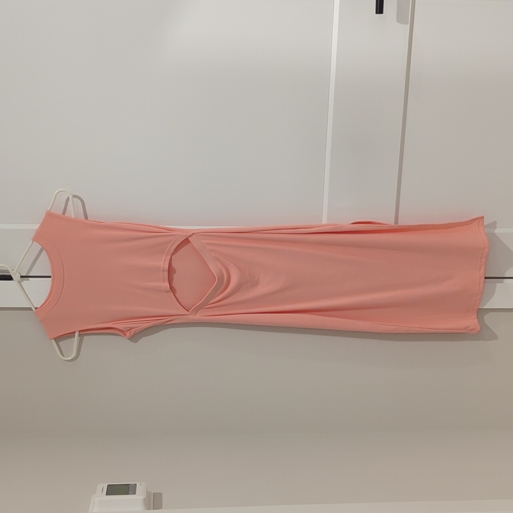 Coral Sundress - small cutout in stomach / Small
